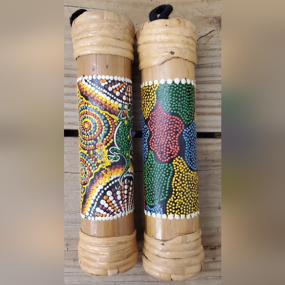 2 Rain Sticks, Turtle, Gecko, Dot Painted Bamboo, Small - Picture 2 of 7